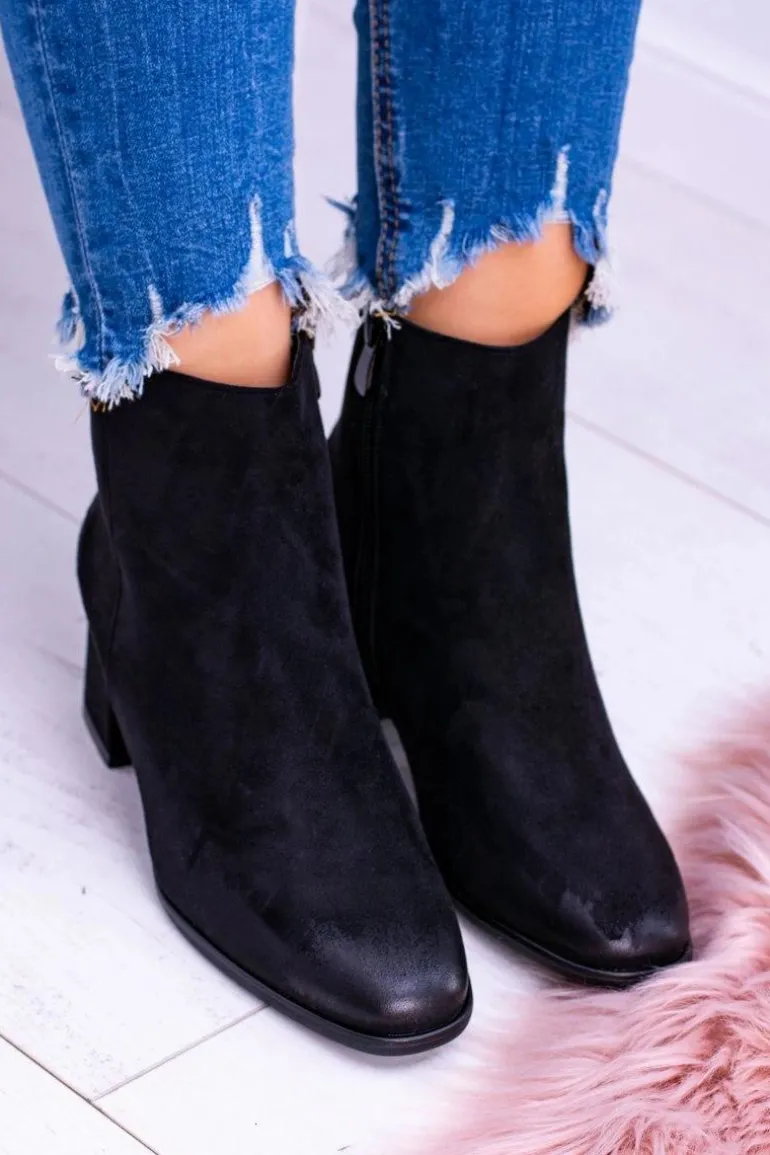 Damskie Czarne Botki Na Słupku Zamsz Ferimate