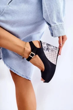 Damskie Czarne Sandały Na Koturnie Nemesis