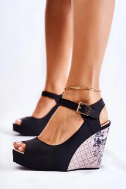 Damskie Czarne Sandały Na Koturnie Nemesis