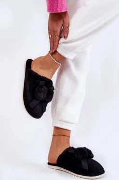 Damskie Futrzane Papcie Z Pomponami Czarne Castello