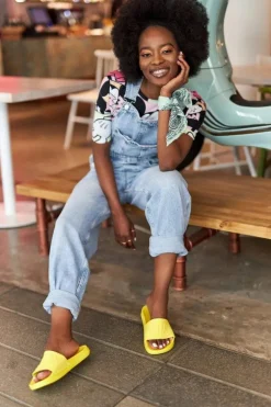 Damskie Klapki Big Star HH274A040 Żółte