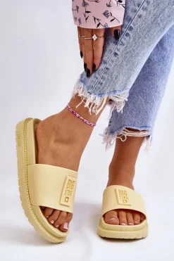 Damskie Klapki Big Star LL274427 Żółte