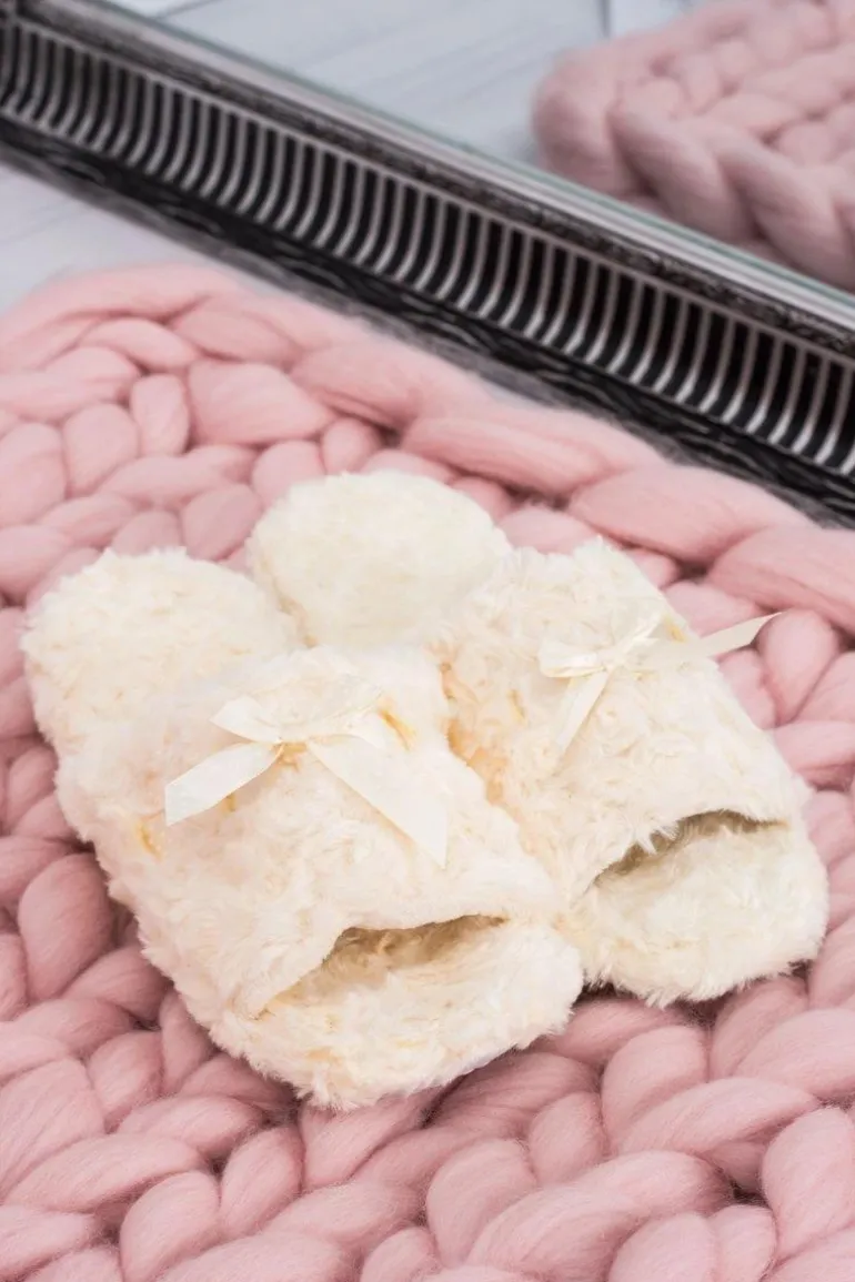 Damskie Klapki Domowe Beżowe Papcie ze Wstążką