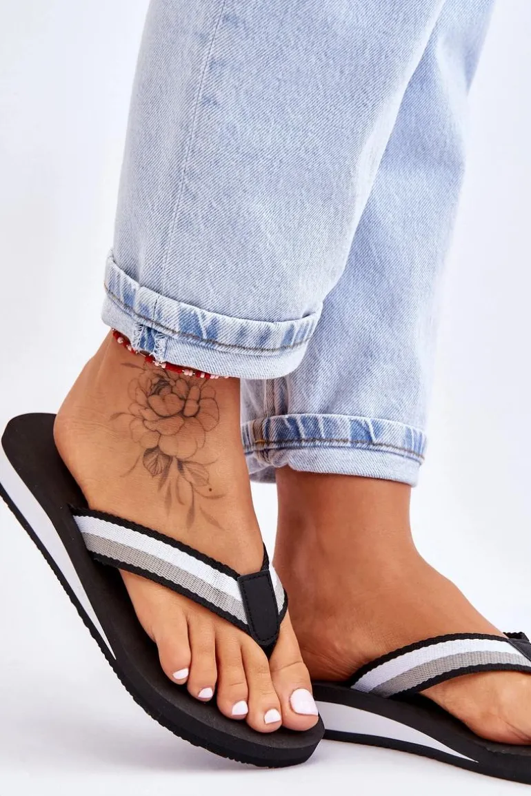 Damskie Klapki Japonki Na Platformie Big Star LL274781 Czarne