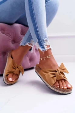 Damskie Klapki Na Korku Kwiaty Kokarda Camel Misto