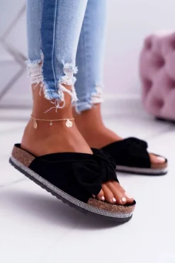 Damskie Klapki Na Korku Kokarda Cyrkonie Czarne Astria