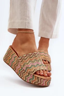 Damskie Klapki Na Koturnie Beżowe Vanarila