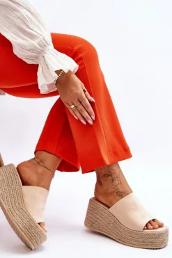 Damskie Klapki Na Koturnie I Platformie Beżowe Ysabel