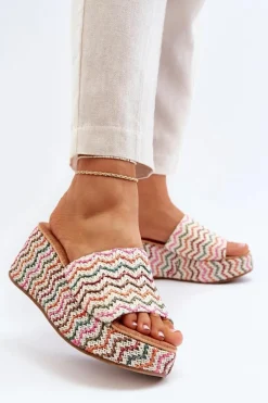 Damskie Klapki Na Koturnie Białe Vanarila