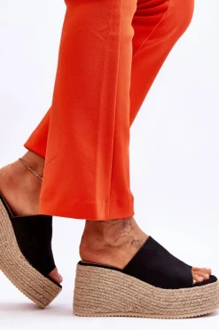 Damskie Klapki Na Koturnie I Platformie Czarne Ysabel