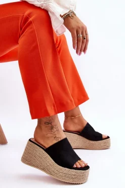 Damskie Klapki Na Koturnie I Platformie Czarne Ysabel