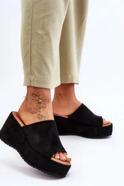 Damskie Klapki Na Masywnej Platformie Czarne Martina