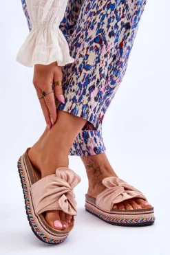 Damskie Klapki Na Masywnej Platformie Jasnoróżowe Terisa