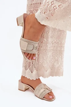 Damskie Klapki Na Obcasie Z Ozdobnym Detalem Beżowe Julinemi