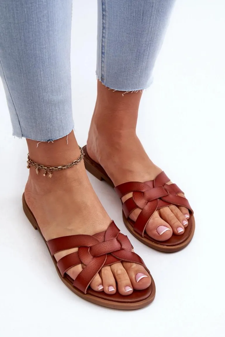 Damskie Klapki Na Płaskim Obcasie Z Eko Skóry Brązowe Rosalini