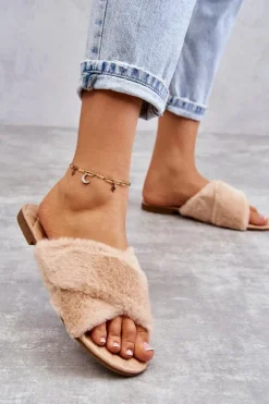 Damskie Klapki Na Płaskim Obcasie Z Futerkiem Nude Lussie