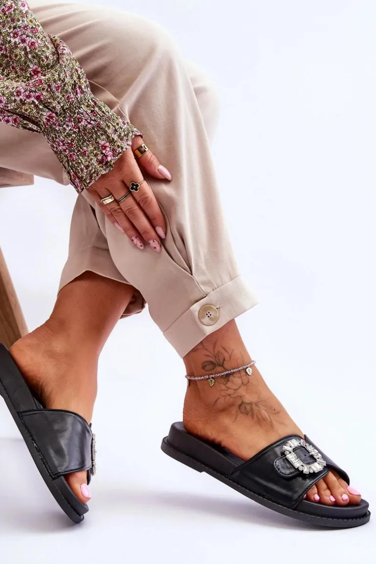 Damskie Klapki Na Platformie Z Ozdobą Czarne Beneca