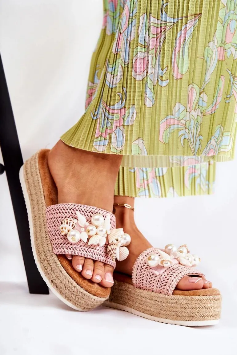 Damskie Klapki Na Platformie Z Muszelkami Różowe Tolia