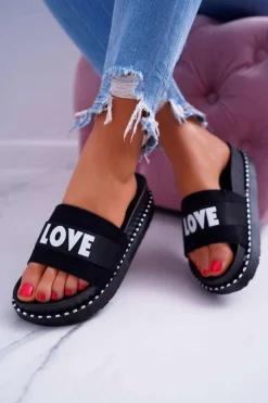 Damskie Klapki Na Platformie Z Dżetami Love Czarne MoreLove