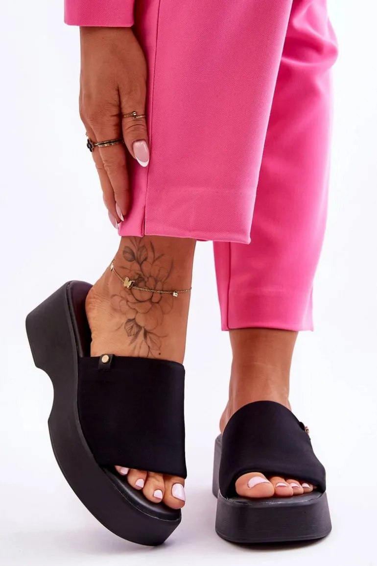 Damskie Klapki Na Platformie Czarne Carmela