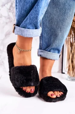 Damskie Klapki Papcie Futrzane Czarne Cold Days