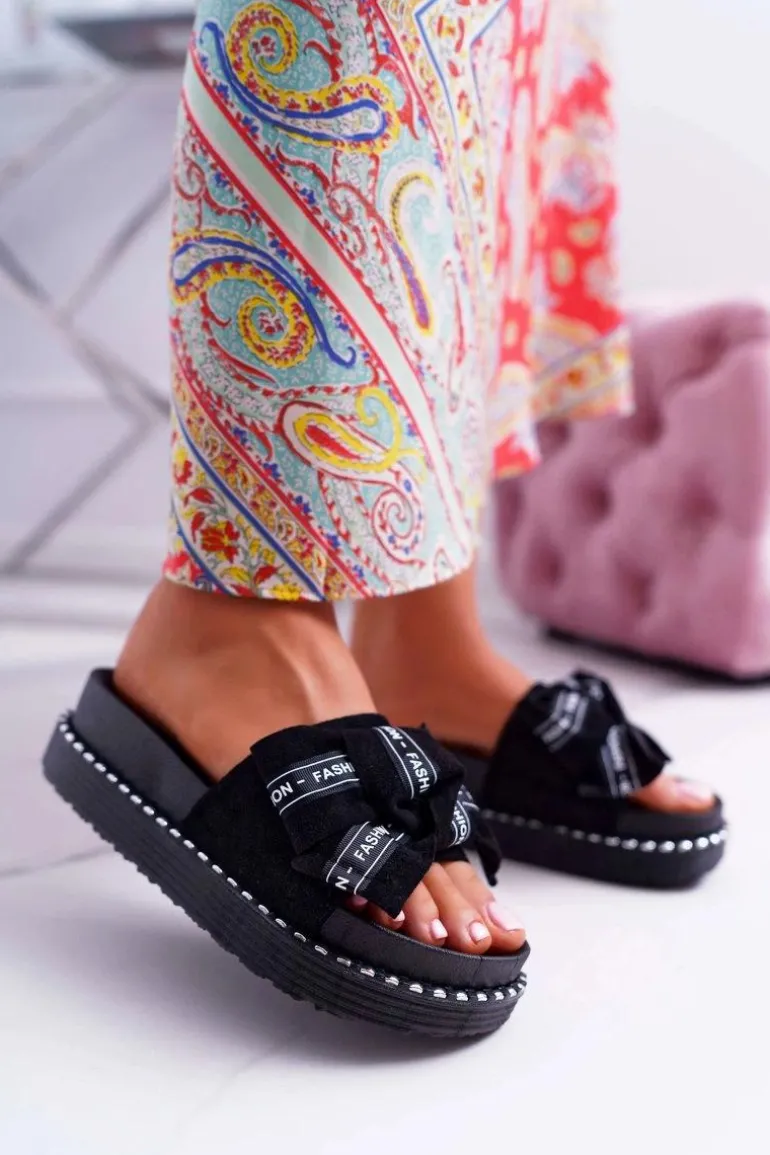 Damskie Klapki Profilowana Wkładka Z Kokardką Czarne Vrenya