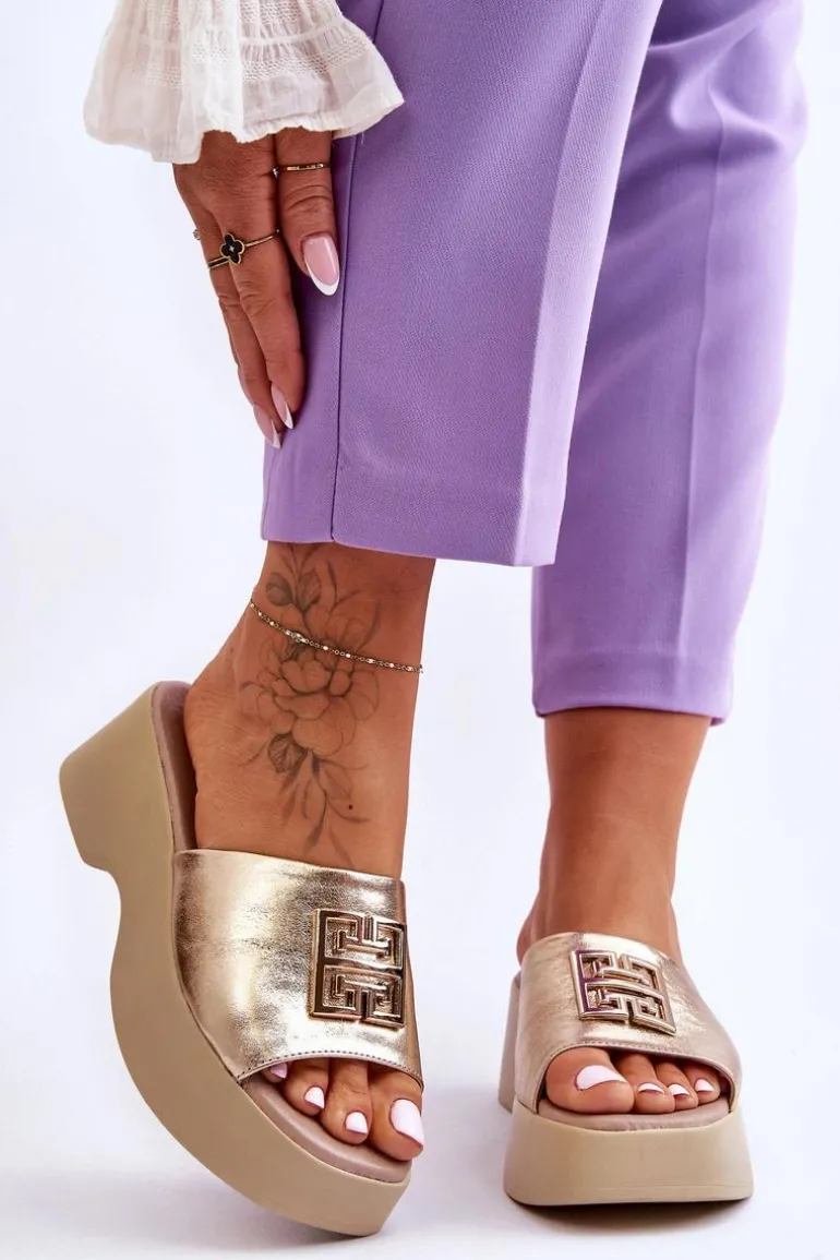 Damskie Klapki Skórzane Na Platformie Z Ozdobą Złote Lemar Renna