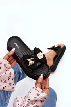 Damskie Klapki Z Kokardą i Misiem Czarne Katterina