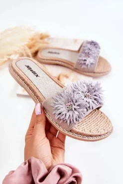 Damskie Klapki Z Materiałowymi Kwiatami Szare Susana