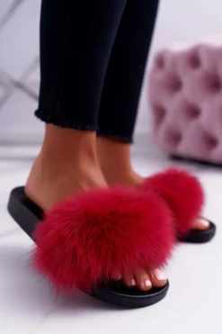 Damskie Klapki z Naturalnym Futerkiem Czerwone Naturis