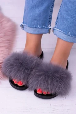Damskie Klapki z Naturalnym Futerkiem Szare Naturis