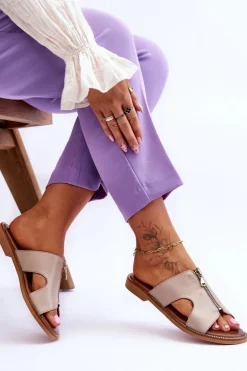 Damskie Klapki Z Ozdobnym Zamkiem Beżowe Lemar Clarence