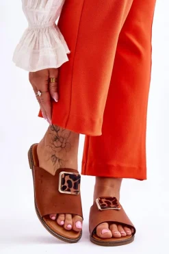 Damskie Klapki Z Ozdobnym Elementem Camel Leonia