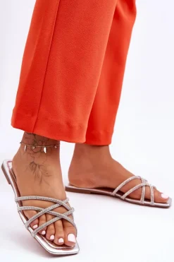 Damskie Klapki Z Paseczkami I Dżetami Srebrne Leomi