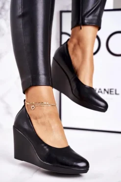 Damskie Klasyczne Czółenka Na Koturnie Czarne Ivonne