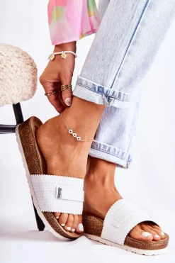 Damskie Klasyczne Klapki Inblu NM000025 Białe