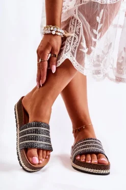 Damskie Klasyczne Klapki Z Łańcuszkiem Czarne Maddy