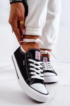 Damskie Klasyczne Trampki Cross Jeans JJ2R4011C Czarne