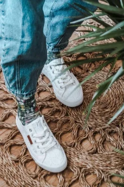 Damskie Koronkowe Tenisówki BIG STAR W274925 Białe