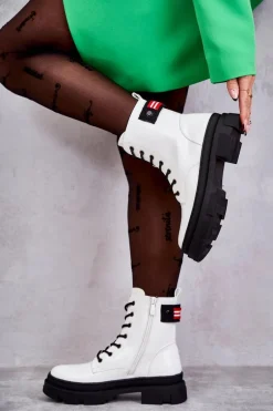 Damskie Lakierowane Botki Workery Sznurowane Białe Conny