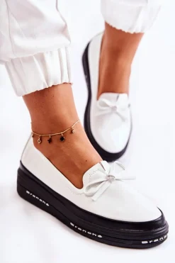 Damskie Lakierowane Mokasyny Na Koturnie Białe Frilly