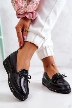 Damskie Lakierowane Mokasyny Na Koturnie Czarne Frilly