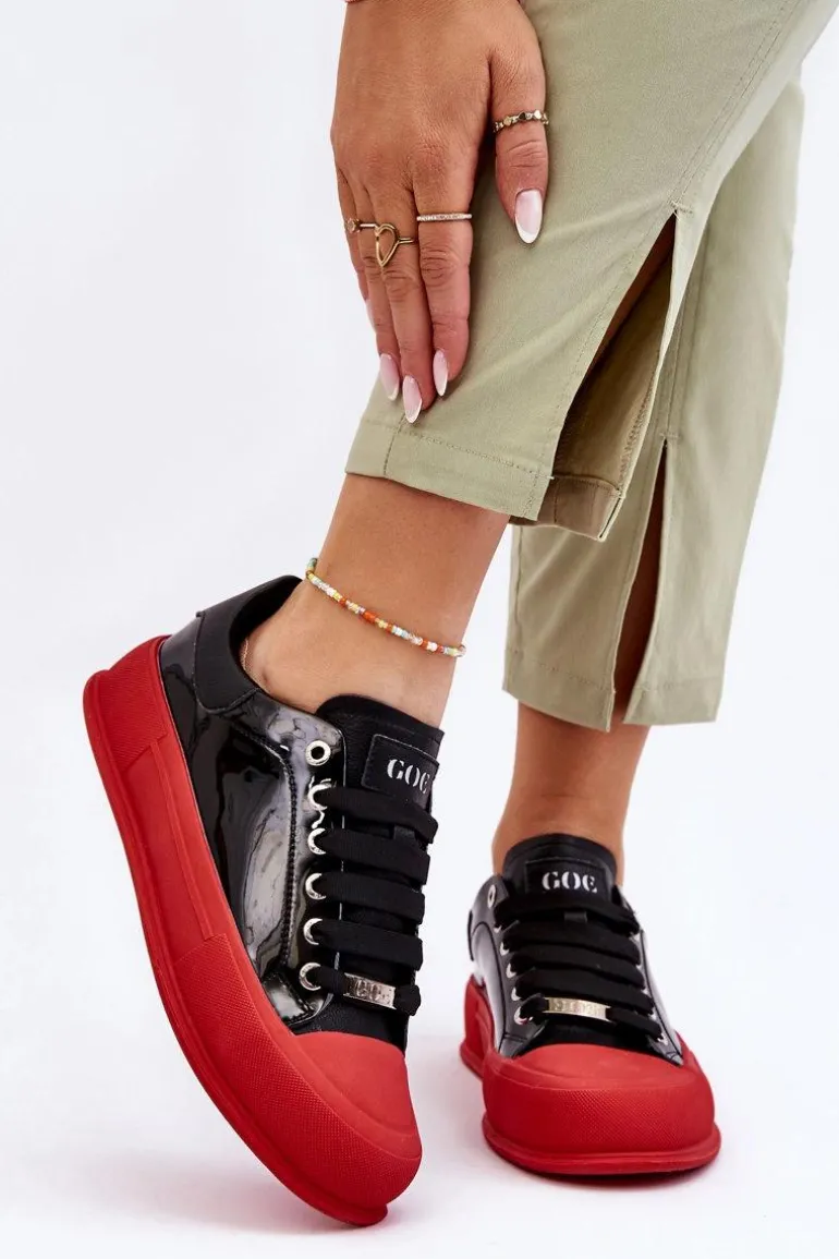 Damskie Lakierowane Trampki Na Platformie GOE LL2N4021 Czarno-Czerwone