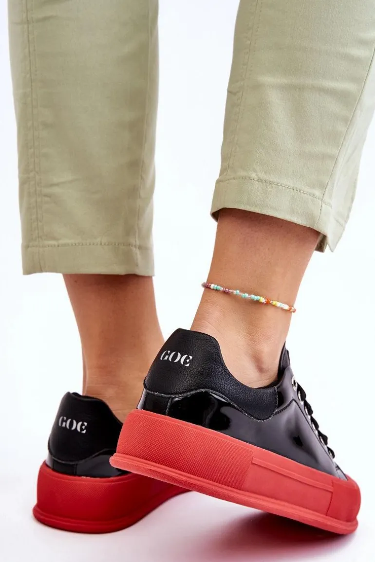 Damskie Lakierowane Trampki Na Platformie GOE LL2N4021 Czarno-Czerwone