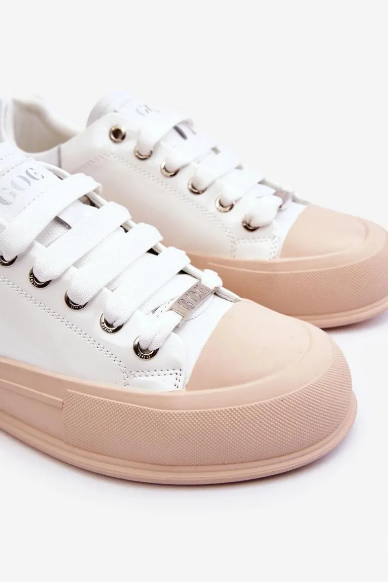 Damskie Lakierowane Trampki Na Platformie GOE LL2N4020 Białe