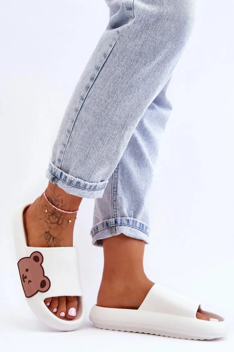 Damskie Lekkie Piankowe Klapki Motyw Misia Białe Parisso