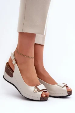 Damskie Lekkie Sandały Na Koturnie Comfort Shoes Srebrne Efravia