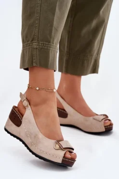 Damskie Lekkie Sandały Na Koturnie Comfort Shoes Beżowo-Złote Efravia