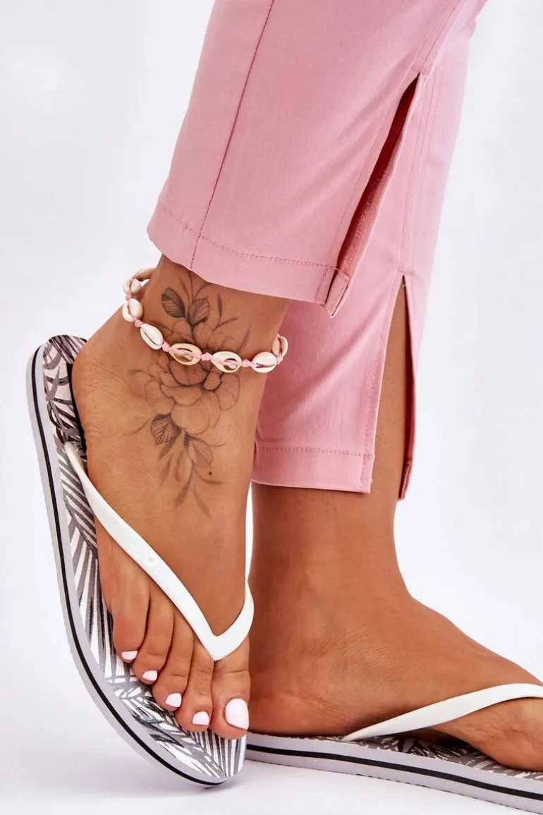 Damskie Modne Klapki Japonki Big Star LL274818 Białe