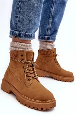 Damskie Ocieplane Trapery Camel Cross Jeans MM2R4011C